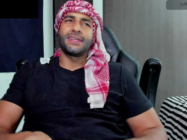 Handsoman11