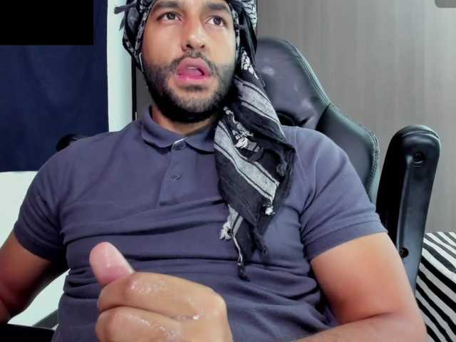 Handsoman11