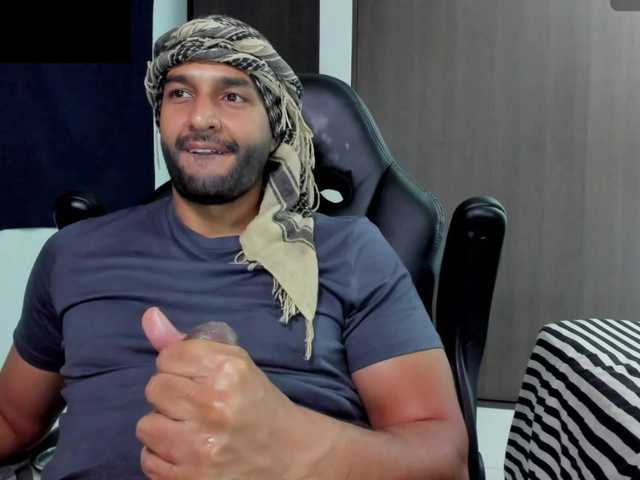 Handsoman11
