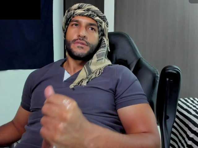 Handsoman11