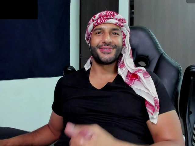 Handsoman11