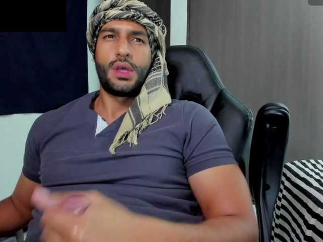 Handsoman11