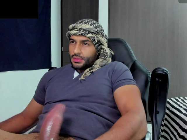 Handsoman11