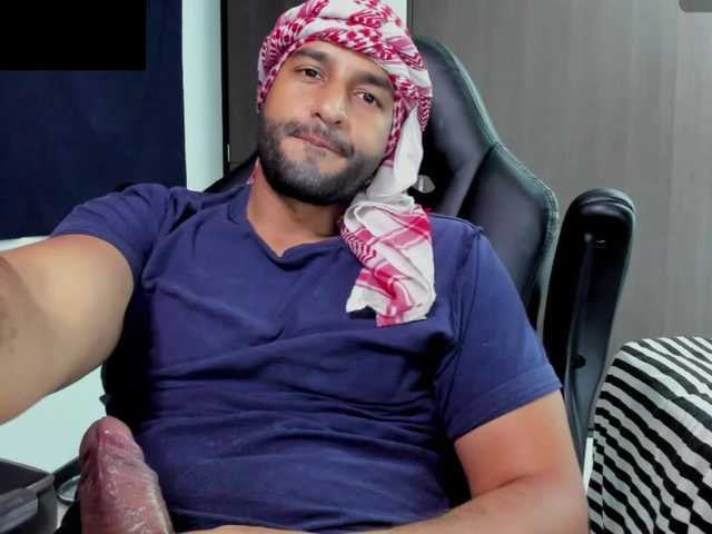 Handsoman11