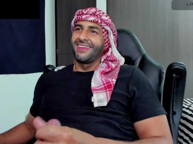 Handsoman11