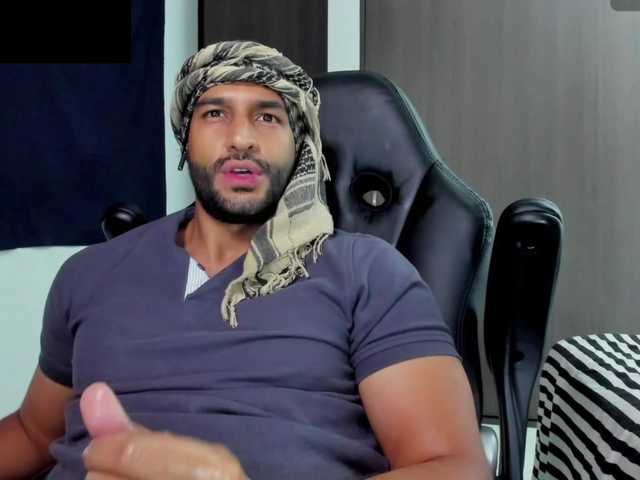 Handsoman11