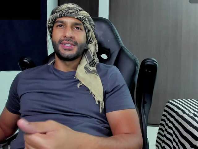 Handsoman11