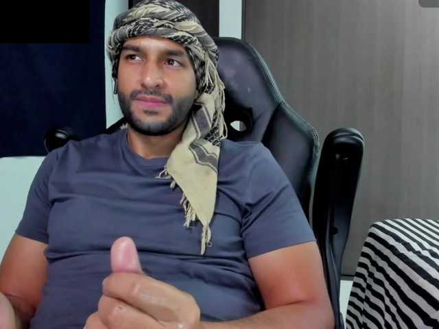Handsoman11
