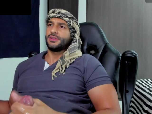 Handsoman11