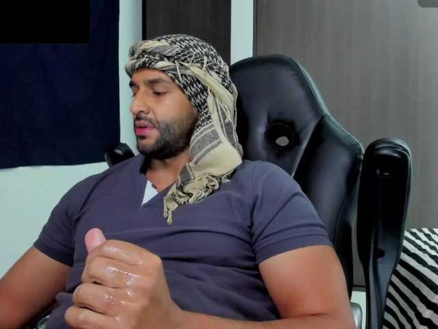 Handsoman11