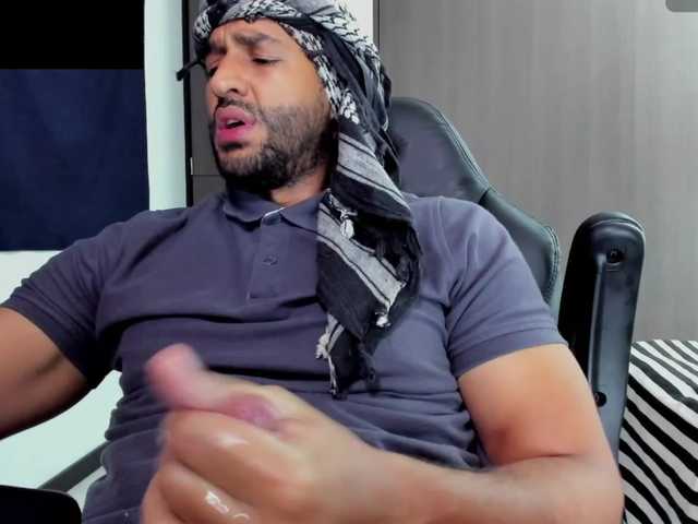 Handsoman11