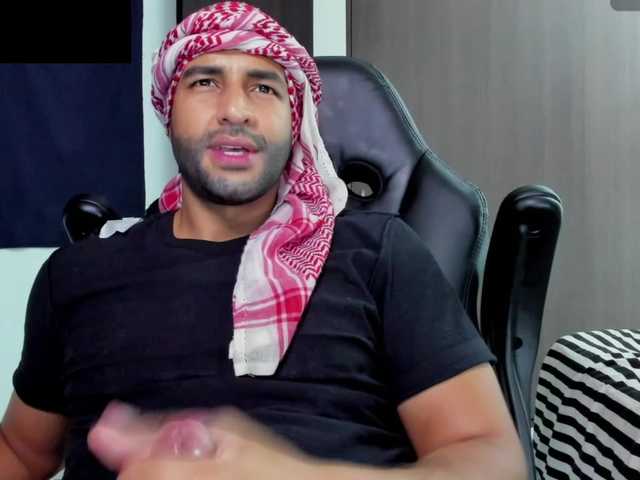 Handsoman11