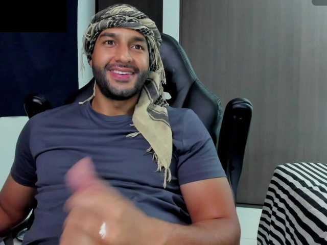 Handsoman11