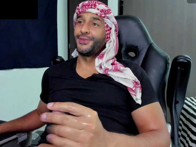 Handsoman11