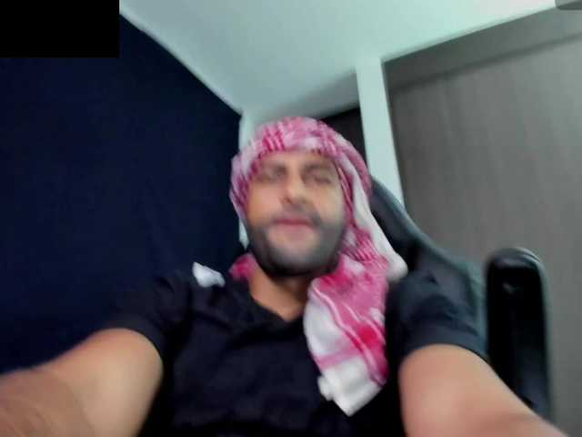 Handsoman11