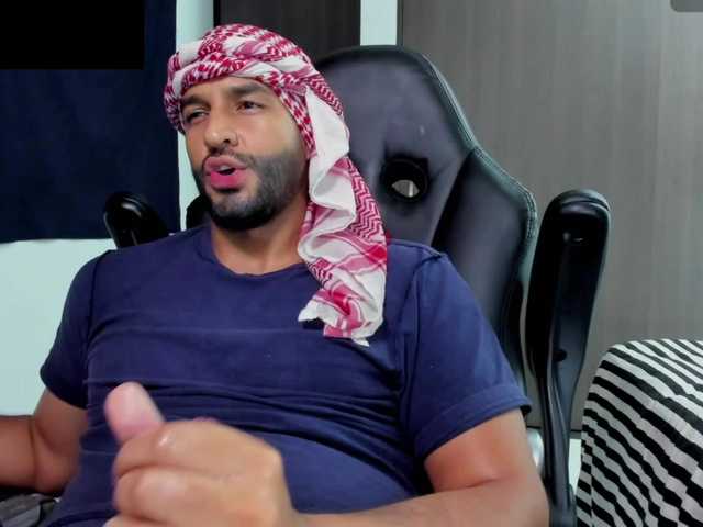 Handsoman11