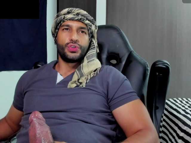 Handsoman11