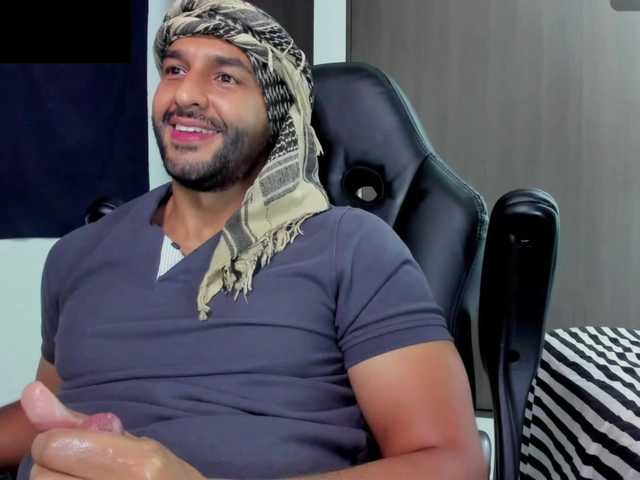 Handsoman11