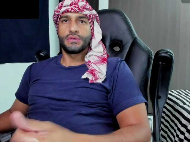 Handsoman11