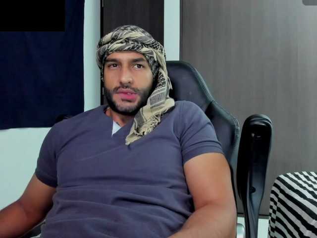 Handsoman11