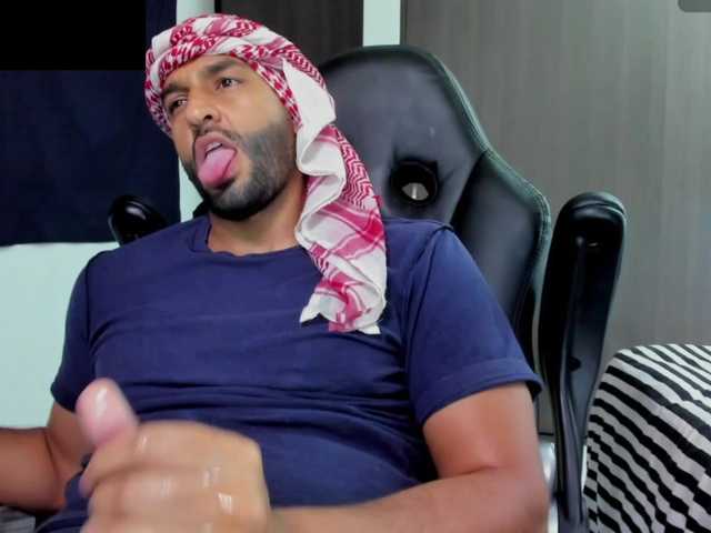 Handsoman11