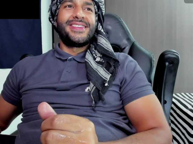 Handsoman11