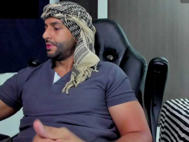 Handsoman11