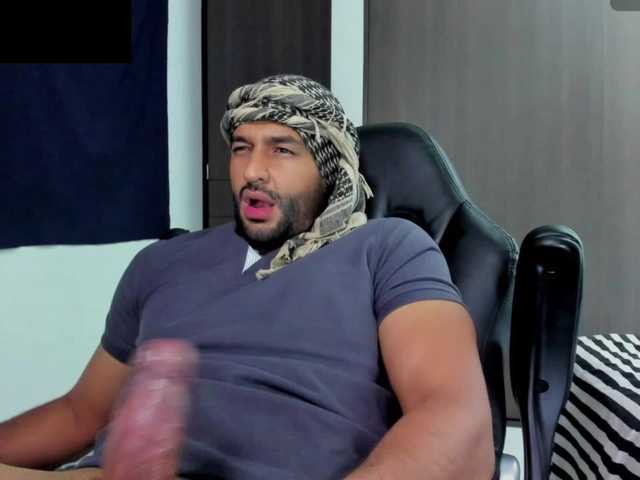 Handsoman11