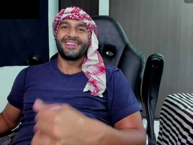 Handsoman11