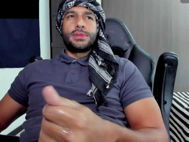 Handsoman11