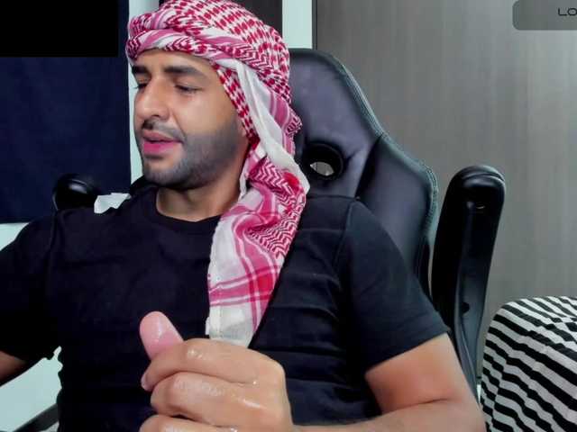 Handsoman11