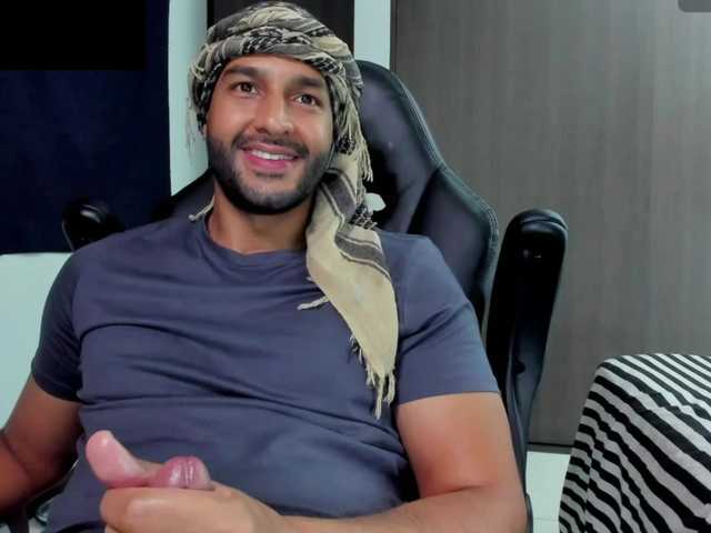 Handsoman11
