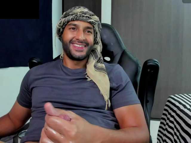 Handsoman11