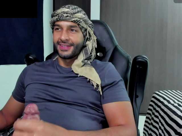 Handsoman11