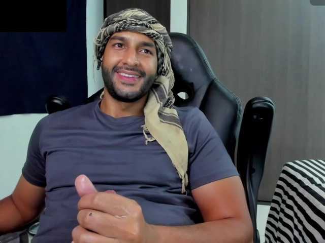 Handsoman11