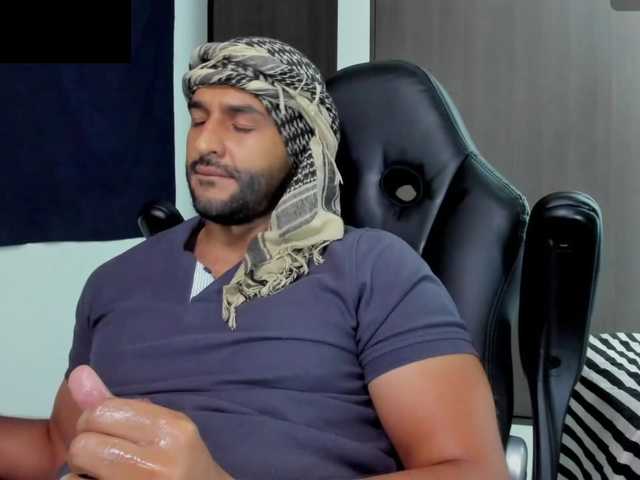 Handsoman11