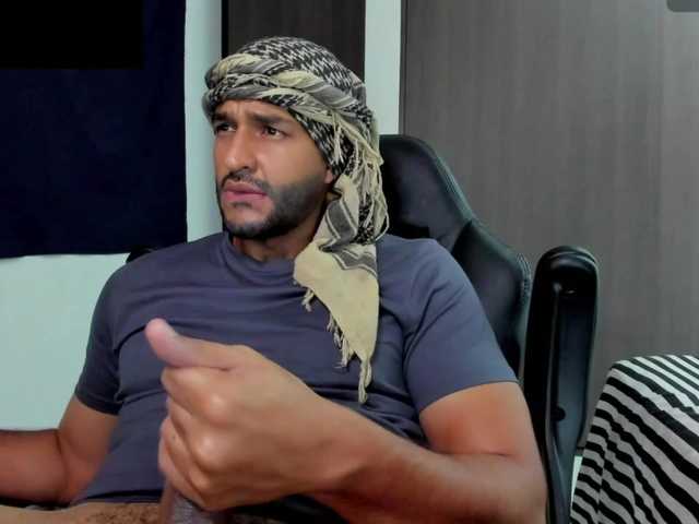 Handsoman11
