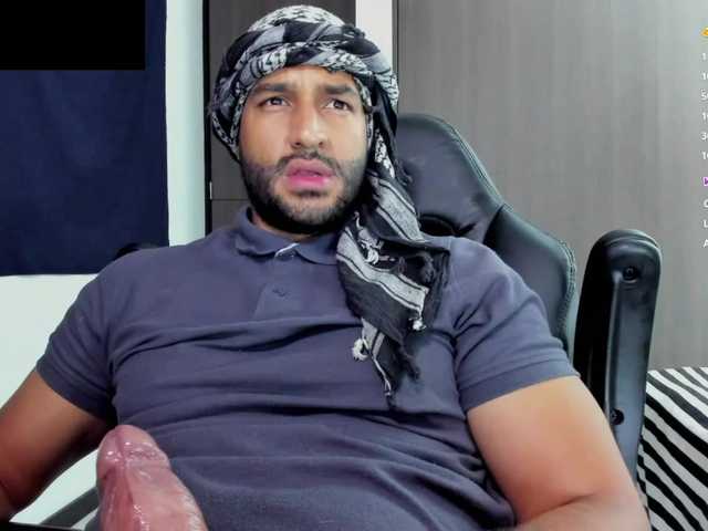 go to chat with Handsoman11