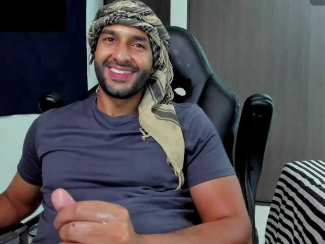 Handsoman11