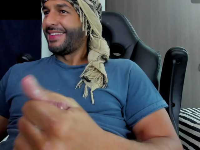 Handsoman11