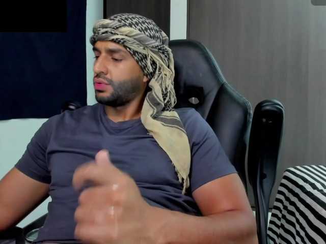 Handsoman11