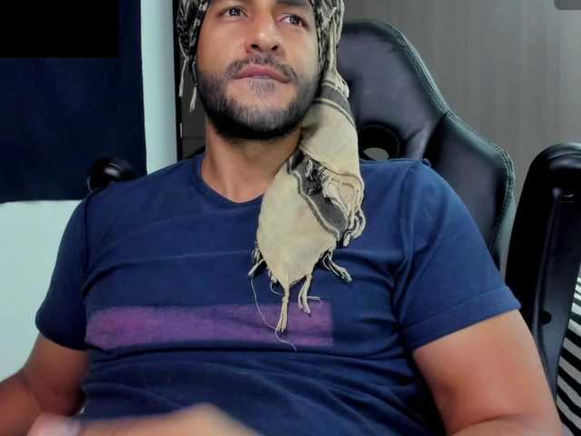 Handsoman11
