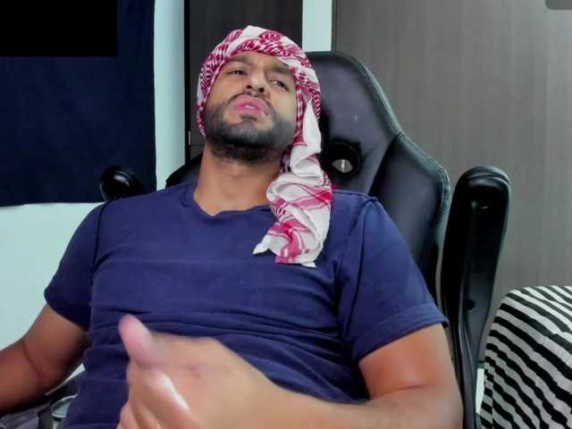 Handsoman11