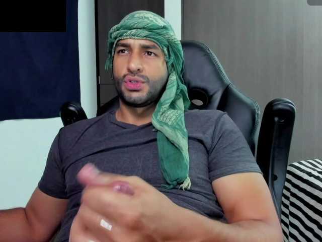 Handsoman11