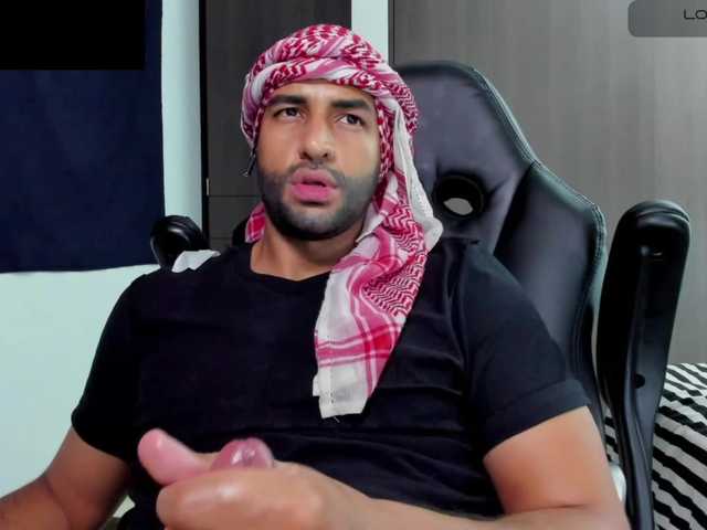 Handsoman11