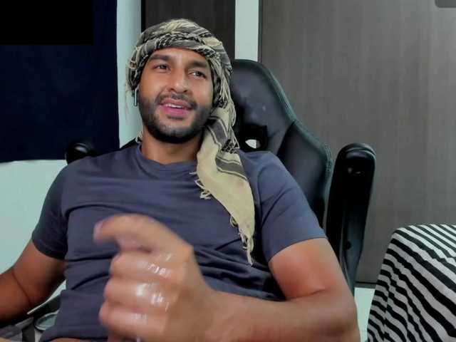 Handsoman11