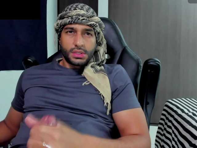 Handsoman11