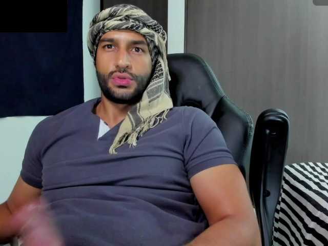 Handsoman11