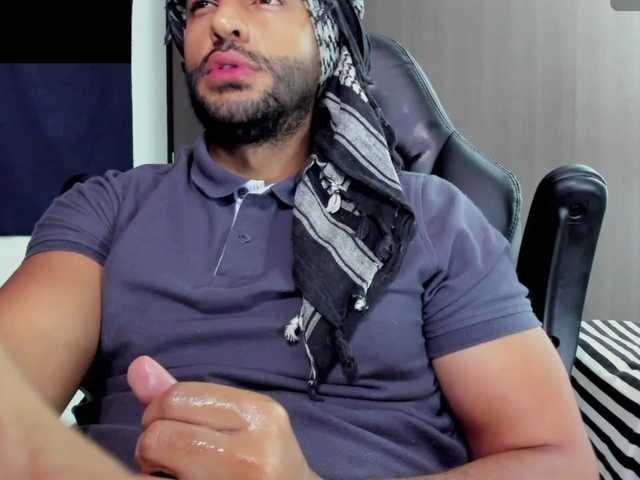 Handsoman11