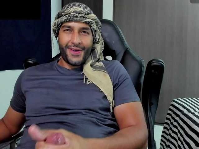 Handsoman11